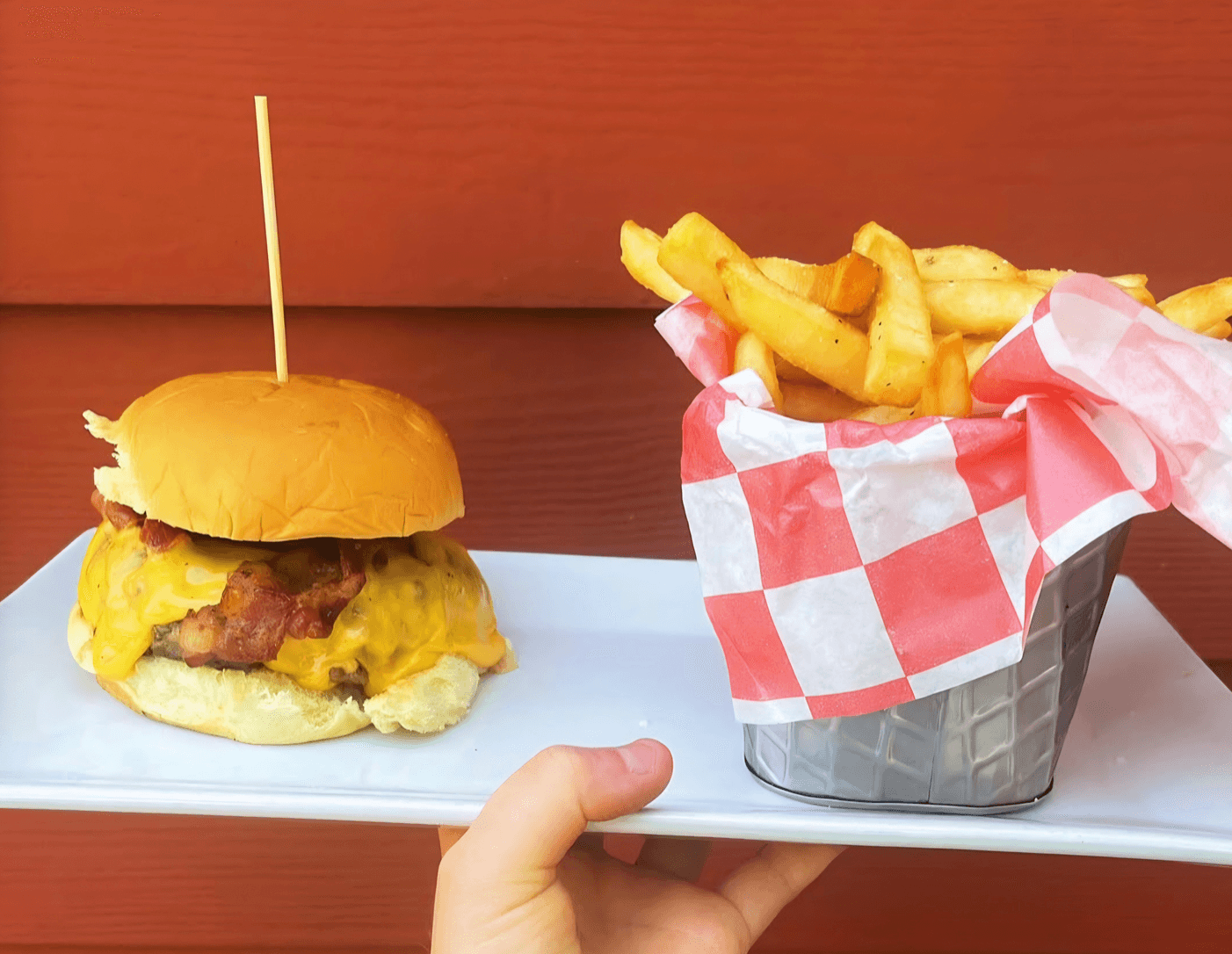 Bronx Burger House — a look inside
